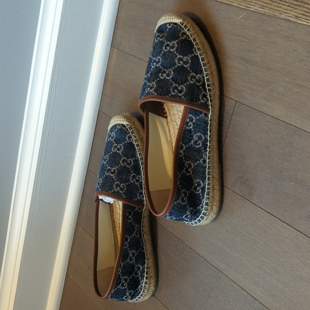 Gucci Blue Denim Monogram Espadrilles with Brown Trim - Picture 2 of 13